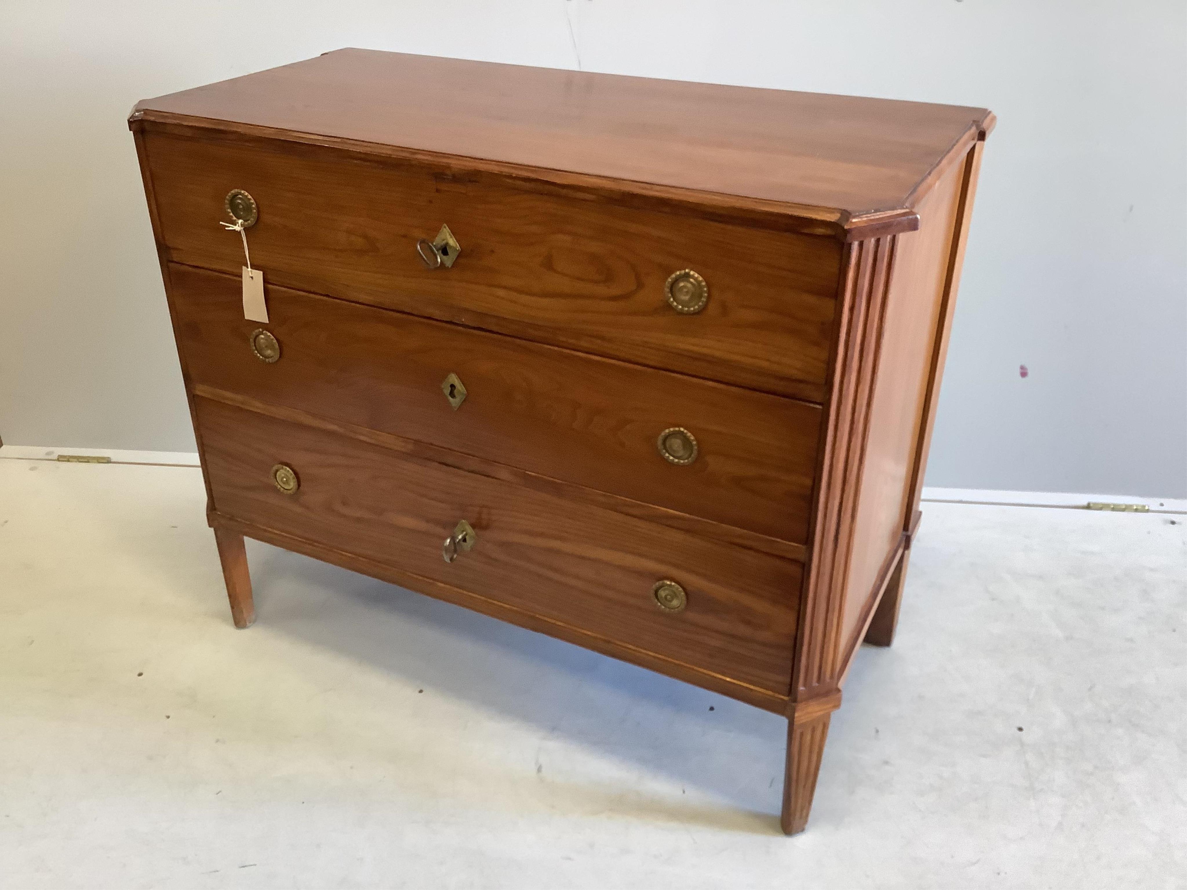 A 19th century Continental elm three drawer commode, width 99cm, depth 49cm, height 83cm. Condition - fair